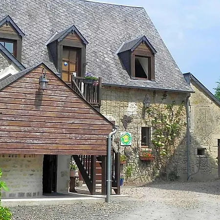 De Pouligny 3*
